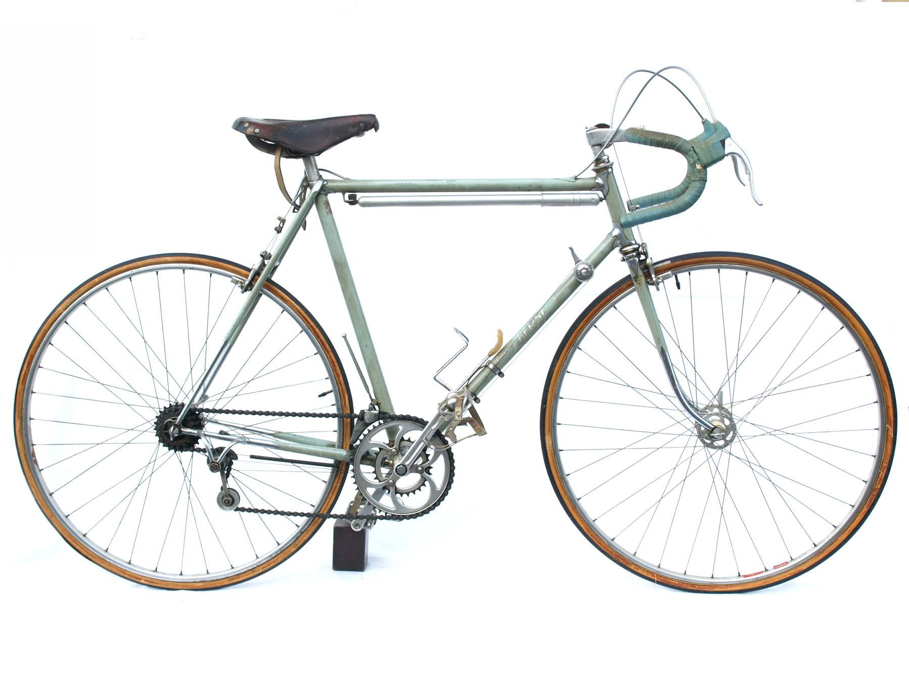 Velovilles | Racing | Vintage bikes and bicycle parts
